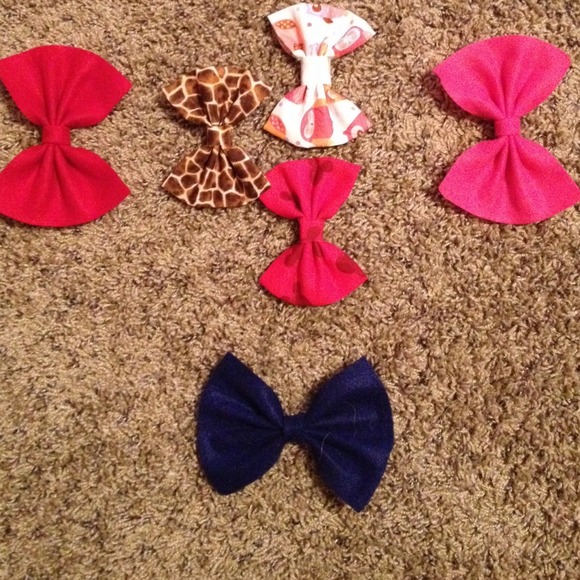 Hair bows! - Picture 2 of 3