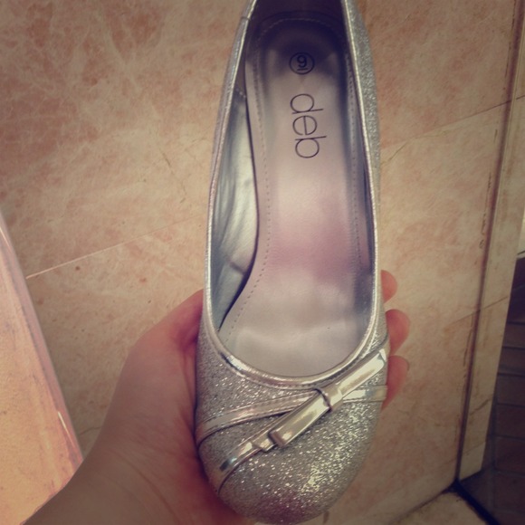 Shoes! - Picture 1 of 2