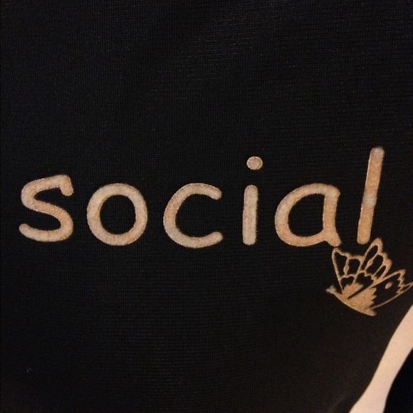 🌟Black "Social Butterfly" Jacket🌟 - Picture 4 of 4