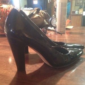 Black Michael Kors heels 7.5
