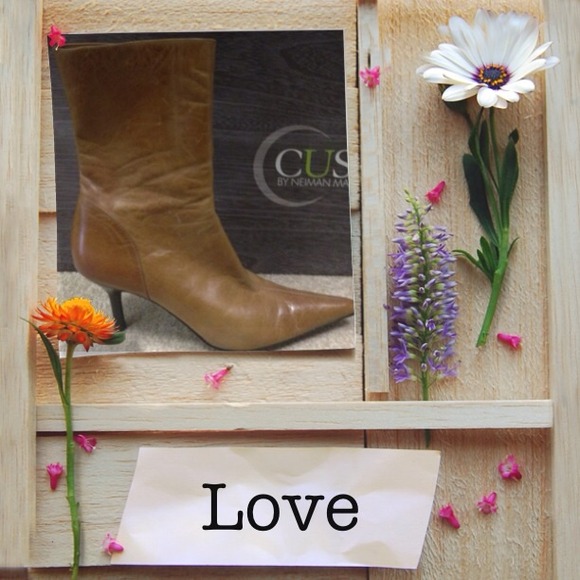 Steve Madden Boots - Saddle brown ankle boots💋