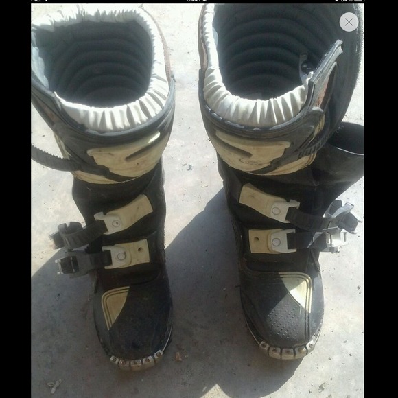 Motocross boots size 4 - Picture 1 of 2