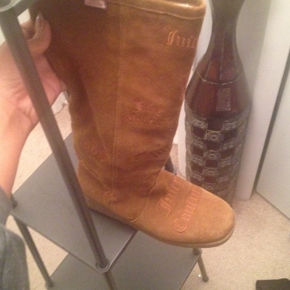 Juicy couture winter boots!