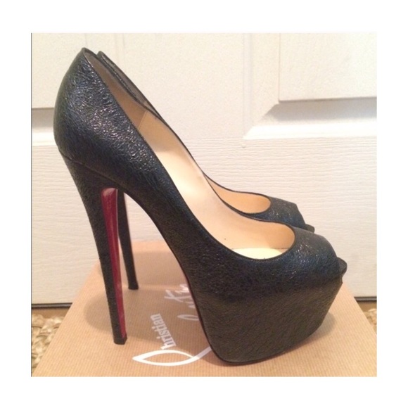 🚫SOLD🚫 Christian Louboutin Highness - Picture 2 of 3
