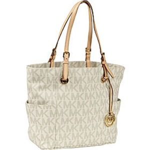 ***** SOLD ***********MICHAEL KORS TOTE
