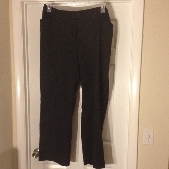 📌Bundled Jones New York Dark charcoal grey cords