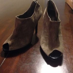 Nine West booties