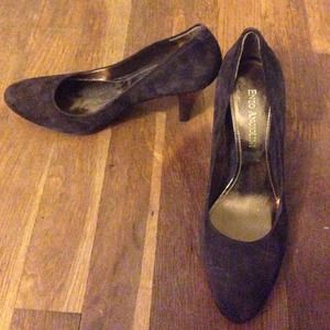 Pair of brown 3 inch heels