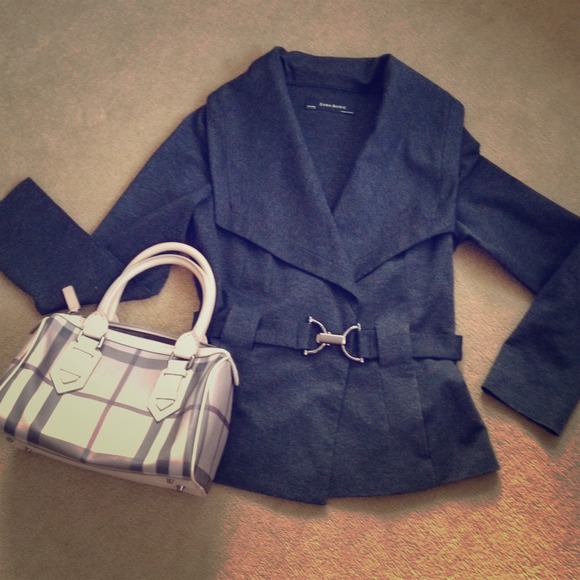 😍Like New ZARA fall jacket😍