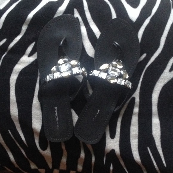 *SOLD* Bling jeweled flip flops