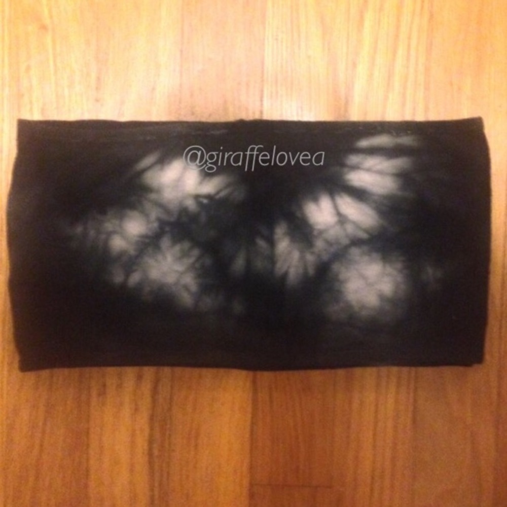 ✖️SOLD✖️ NWT -  Brandy Melville Tye Dye Bando