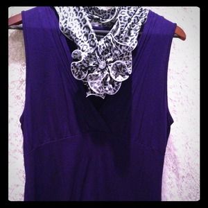 Sale!💥Purple sleeveless top