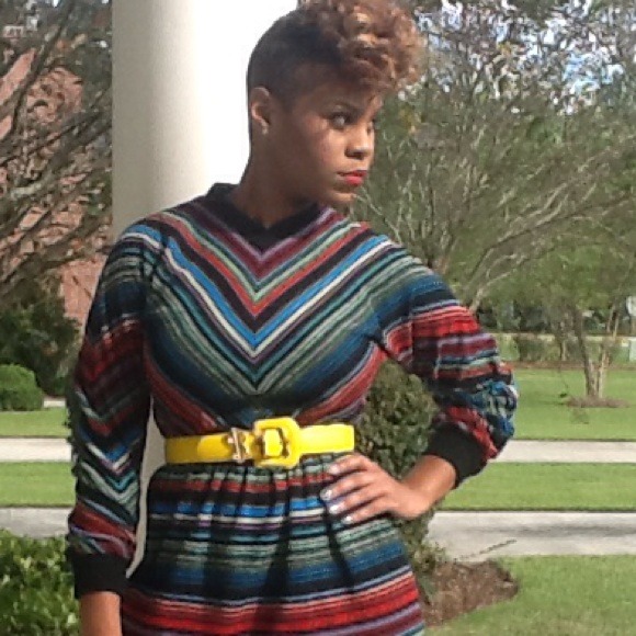 ❌SOLD❌🌟🌟NEW🌟🌟Vintage Chevron Sweater Dress - Picture 3 of 3