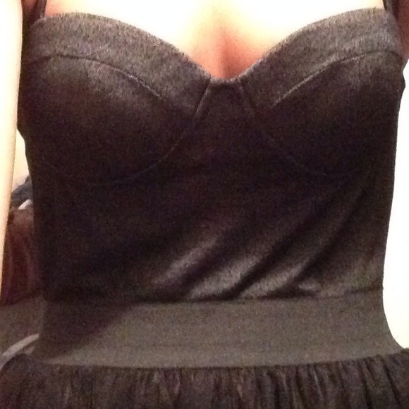 High Fashion Black Tool Dress - Picture 4 of 4