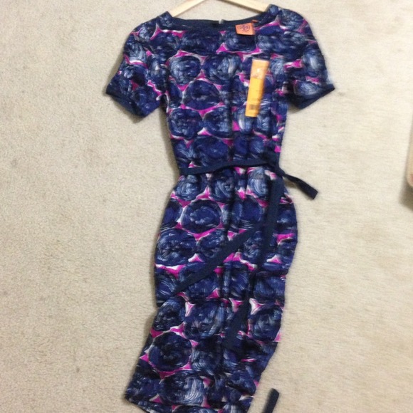 Beautiful Tory Burch dress.