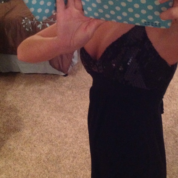 Black Sequin Top Minidress - Picture 2 of 4