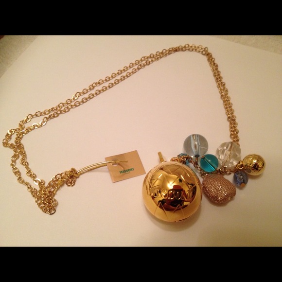 Missoni Acqua Solid Fragrance Charm Necklace