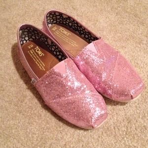 Pink glitter TOMS, size 6