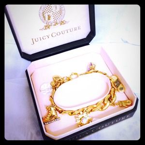 ✨Juicy Couture✨2011 Limited Edition Charm Bracelet