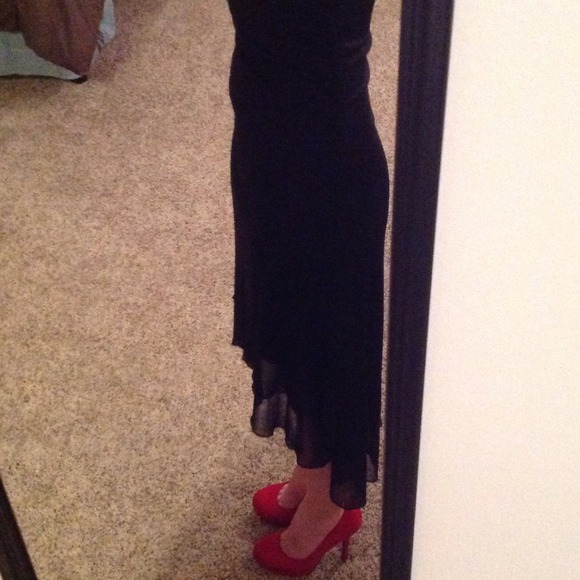 HI-Lo Black Formal Dress - Picture 4 of 4