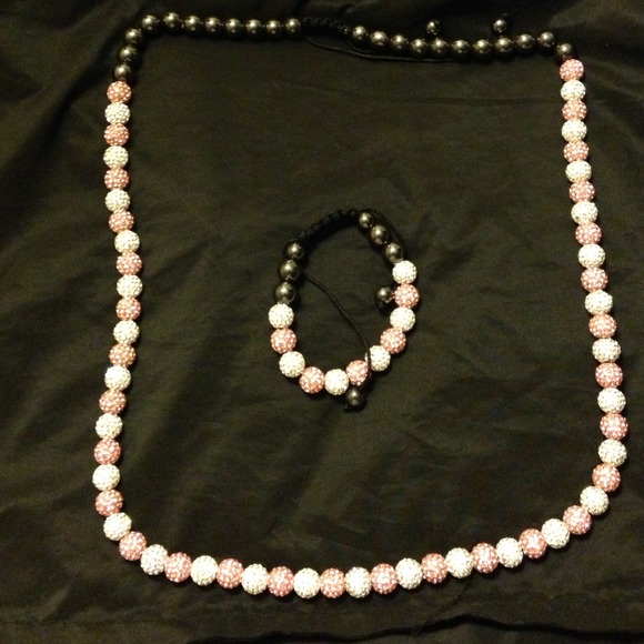 🔶🔶Pink & White Swarovski Crystal Neck and Arm