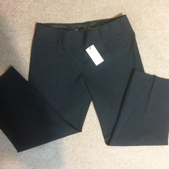 NWT Express crop dress pants