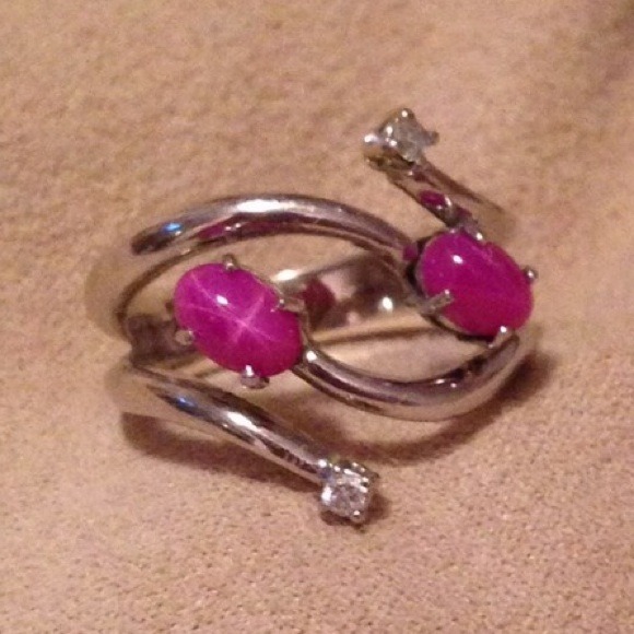 🚫🚫HOLD🚫🚫Pink Star Sapphire and Diamond Ring