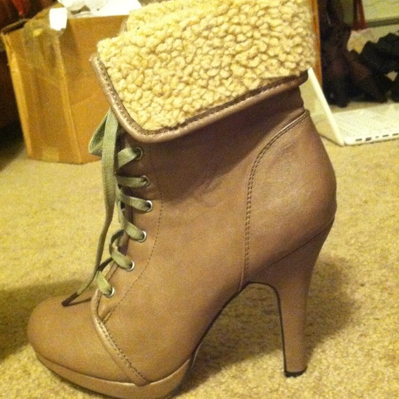 UNAVAILABLE - Picture 4 of 4