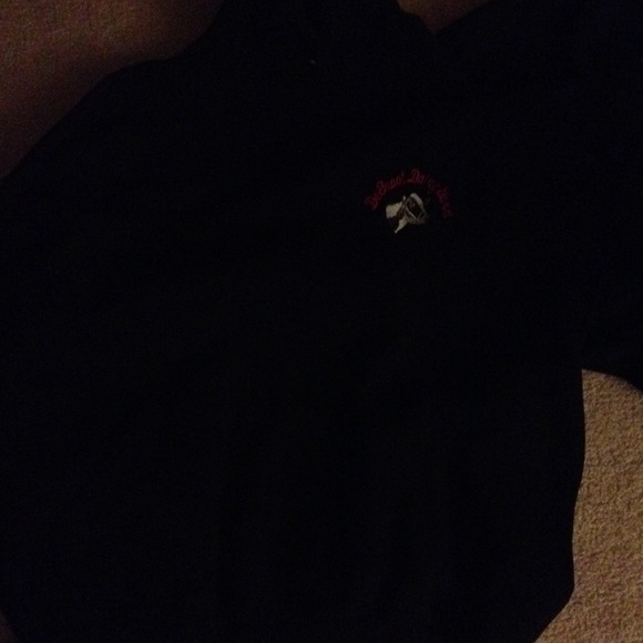 Dairy sweatshirt ex used to wear need rit of.