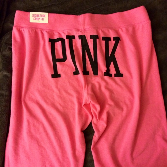 🚫SOLD🚫 🎀 Victoria's Secret PINK Sweats 🎀