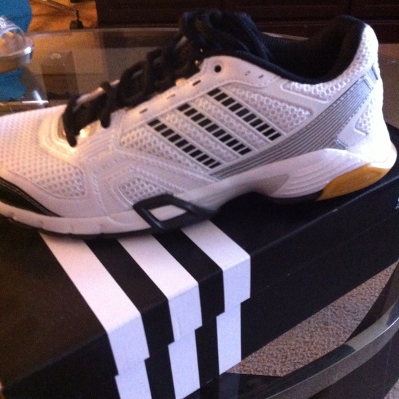 Indoor Athletic Shoes