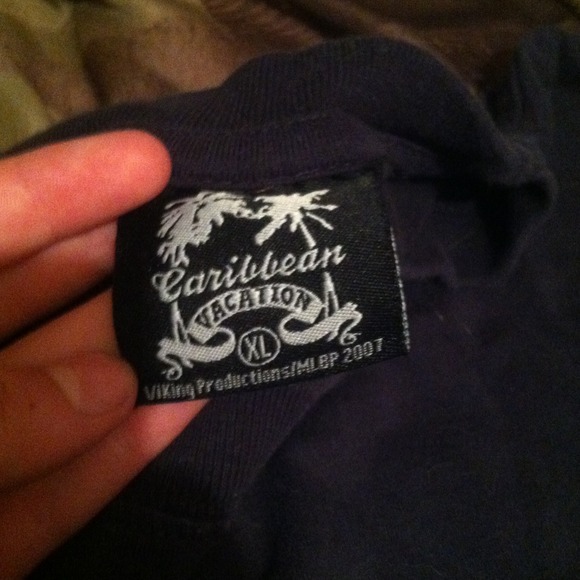 Shirt - Picture 2 of 2