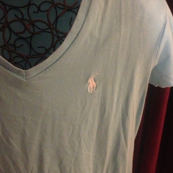 AUTHENTIC Ralph Lauren V neck Tshirt