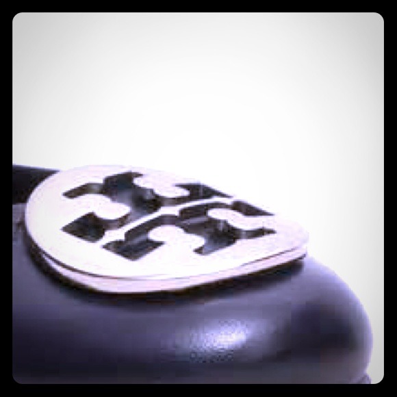 SOLD!!! Tory Burch Reva Flats 10.5