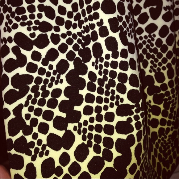 🚫SOLD🚫 Labworks black/white/yellow cut out dress - Picture 2 of 3