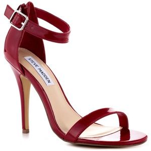Steve Madden blood red heel