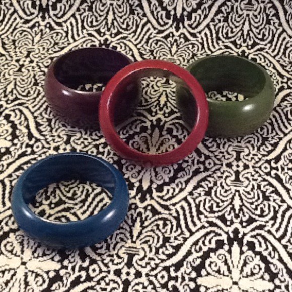 4 Painted wood bangles *Costume Accessory*? 1980's