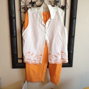 2 piece never been worn blouse and marching capris