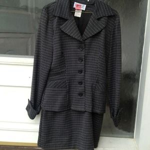 Cute work dress size 5