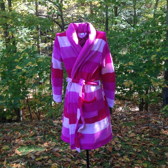 Warm fleece bathrobe