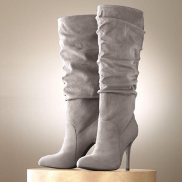 **SOLD in bundle**Jennifer Lopez Audrey grey boots
