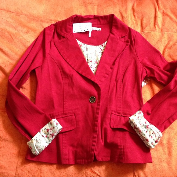 NEVER WORN Red Floral  Blazer