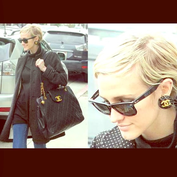 CHANEL Jewelry - Chanel clip on earrings VINTAGE CHANEL Jewelry - Chanel clip on earrings VINTAGE