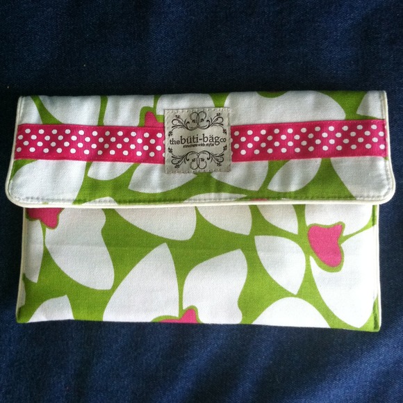 Fashion Clutch by Bunvelope