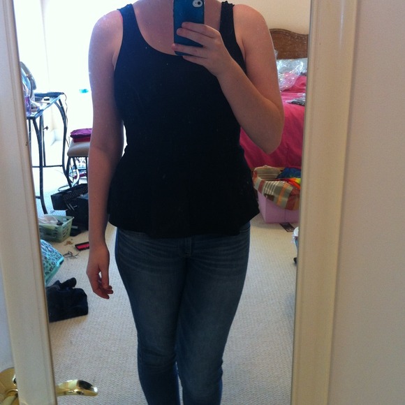 Solid black peplum - Picture 2 of 4