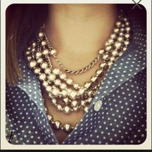 Stella and Dot Lucia