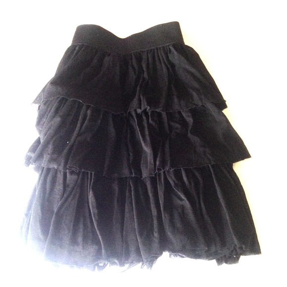 Express layered tutu/cake skirt in black - Picture 1 of 2