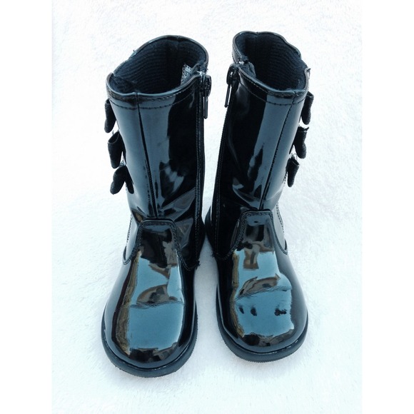 Black Boots