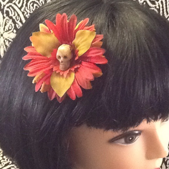 Skull hair flair flower fall colors. New.