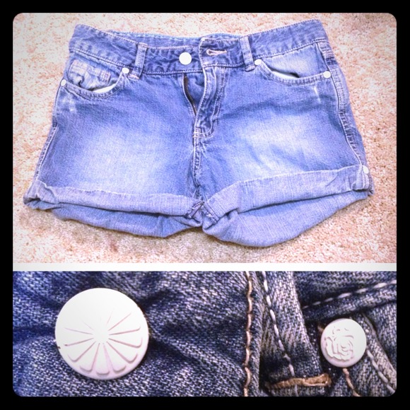 High Waisted Shorts 🌻